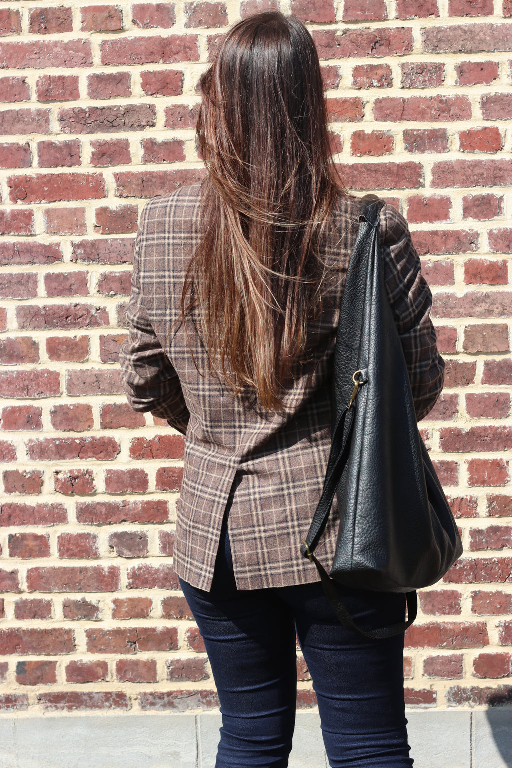 Brown checkered blazer elastic sleeves
