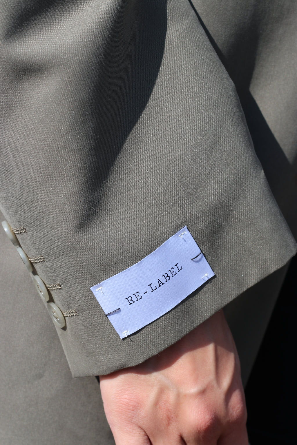 Kaki blazer with adjustable waist