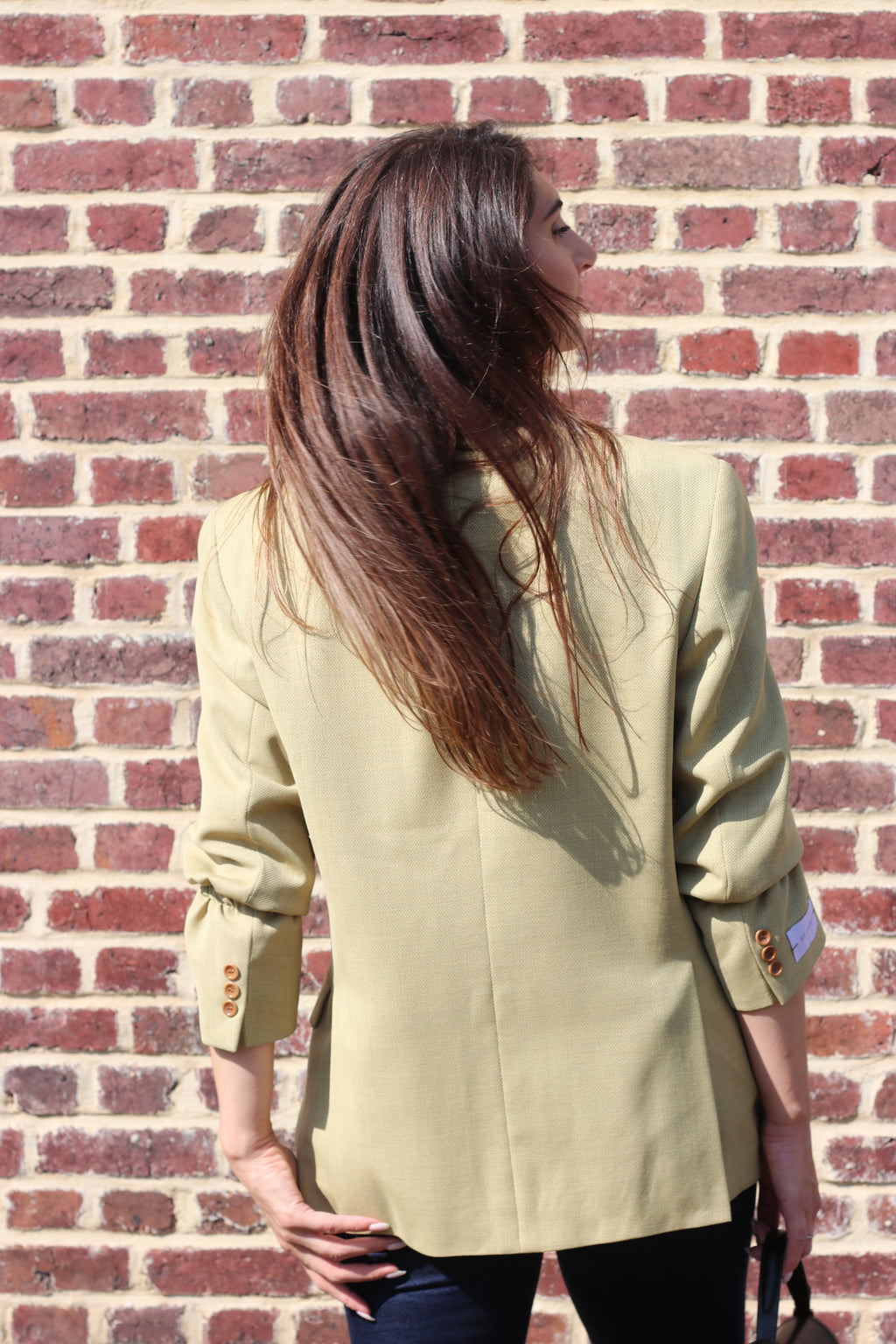 Light green blazer with elastic sleeves