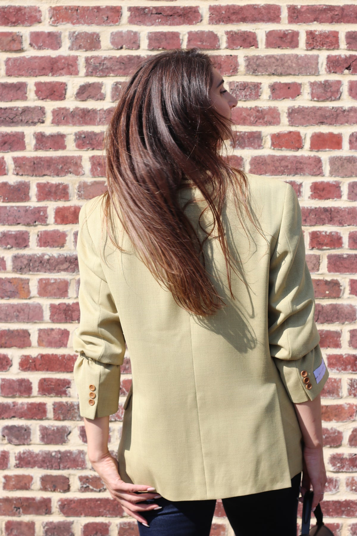 Light green blazer with elastic sleeves