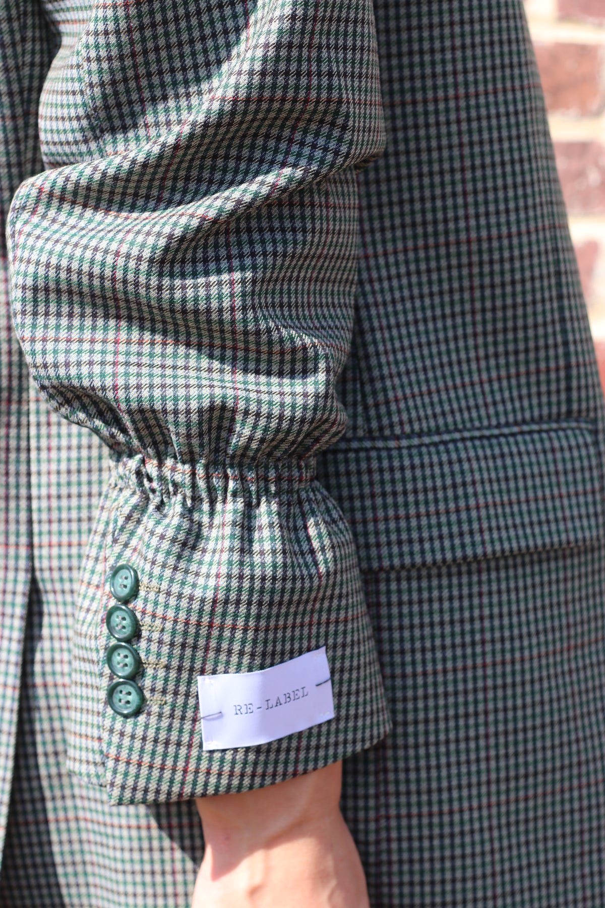 Green hounstooth blazer with elastic sleeves
