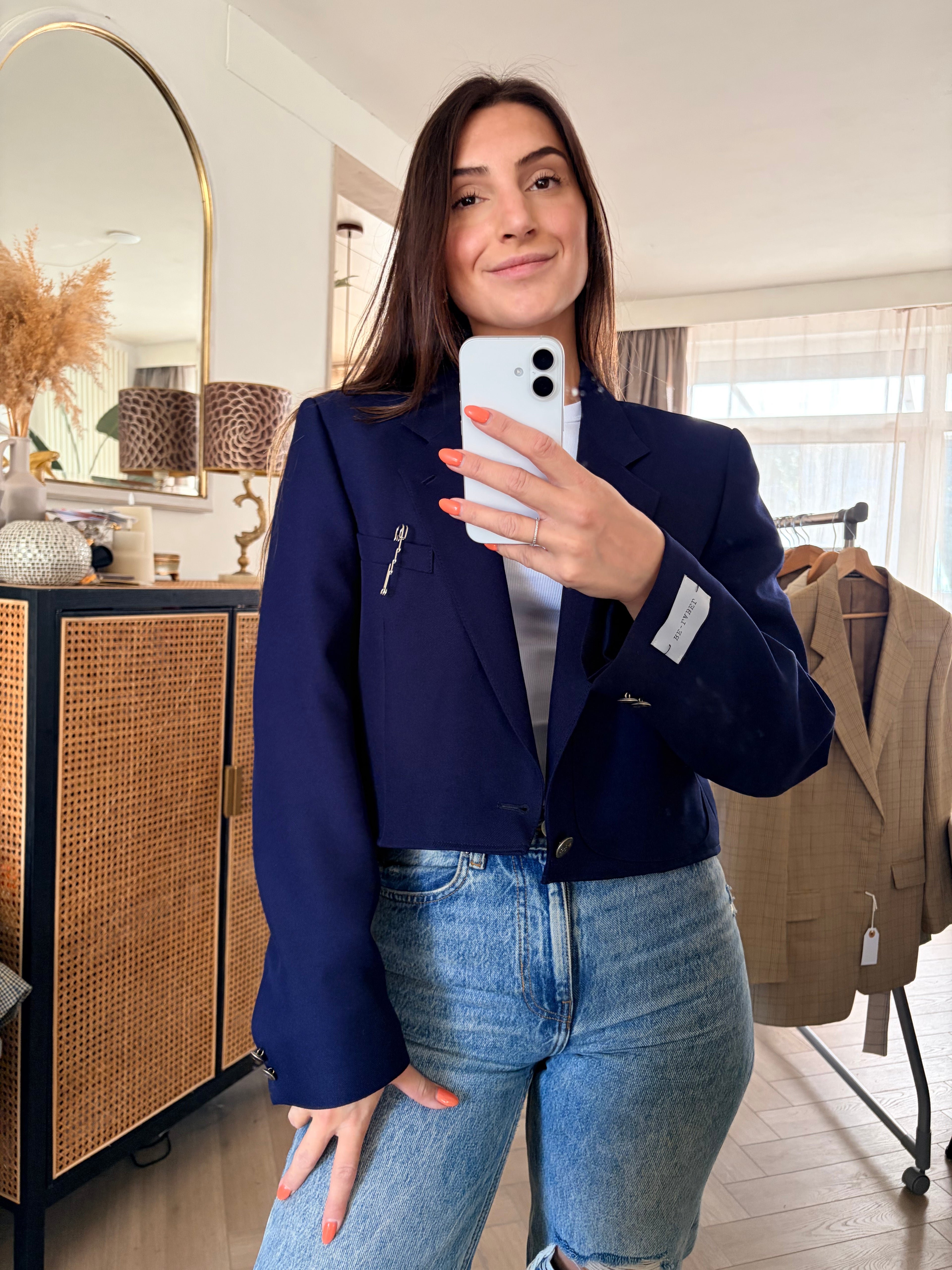 Cropped blue long sleeves blazer